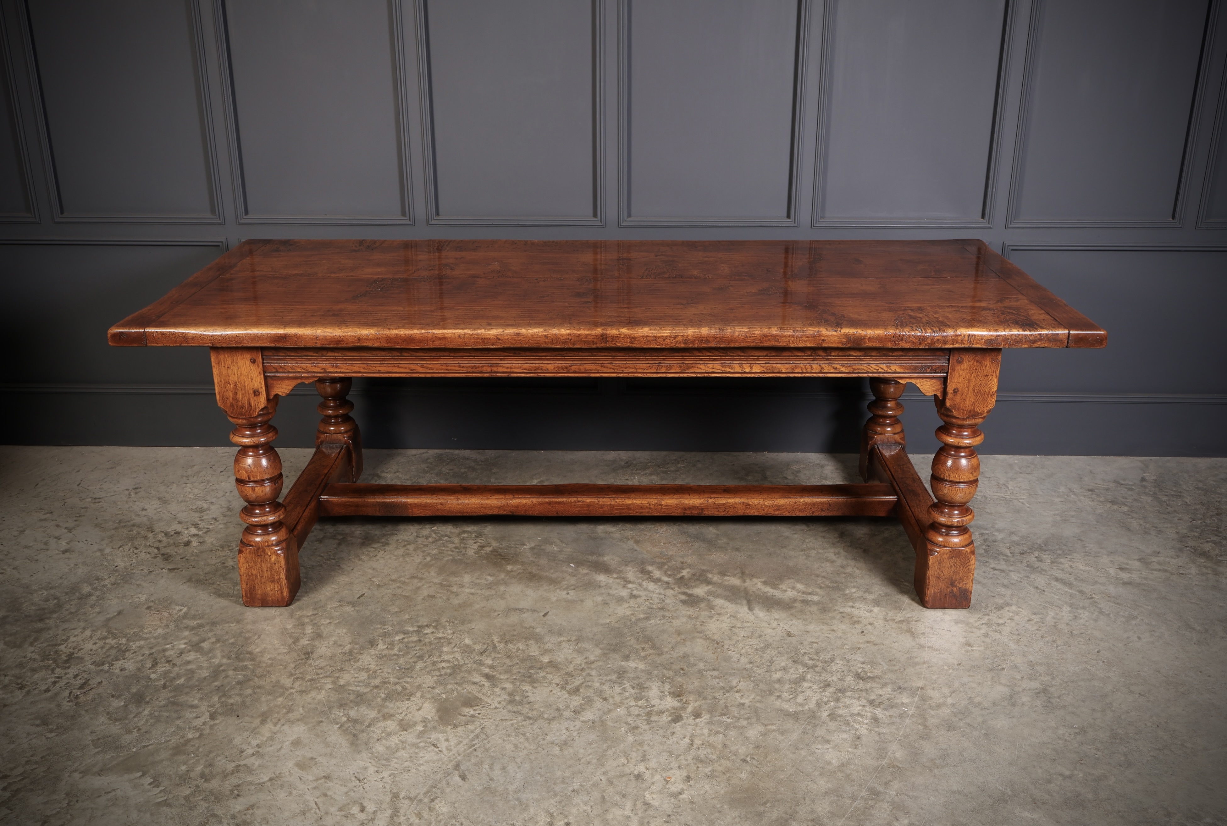 Superb Large Pippy Oak Refectory Dining Table Antique dining Antique Furniture 7